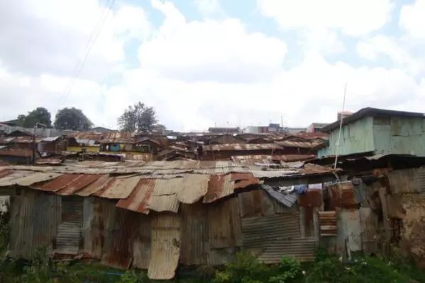 易地扶贫搬迁是什么意思？哪些人可以搬迁？需要什么条件？