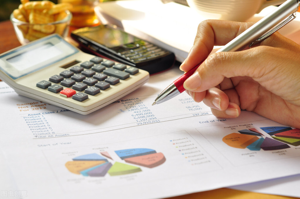 管理报表怎么做？管理报表包括哪些内容？专业管理报表模板告诉你