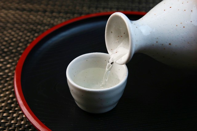 白酒生产许可证办理流程，潍坊白酒生产许可证办理条件
