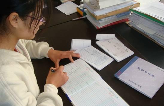 记明细账原来这么简单？年薪15万的女会计：5分钟教你快速入门