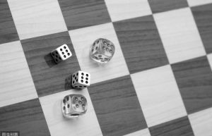 关于“发出商品”科目，包括什么项目，如何用这个科目？