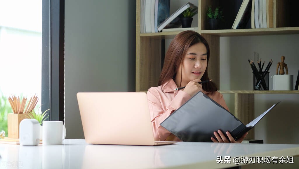 老板选出纳的标准是什么？出纳岗位有哪些具体要求呢？